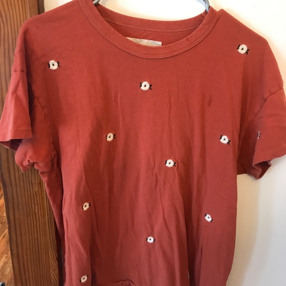 THE GREAT. Tops - The Great - Floral Embroidered T-Shirt - Size 2/M